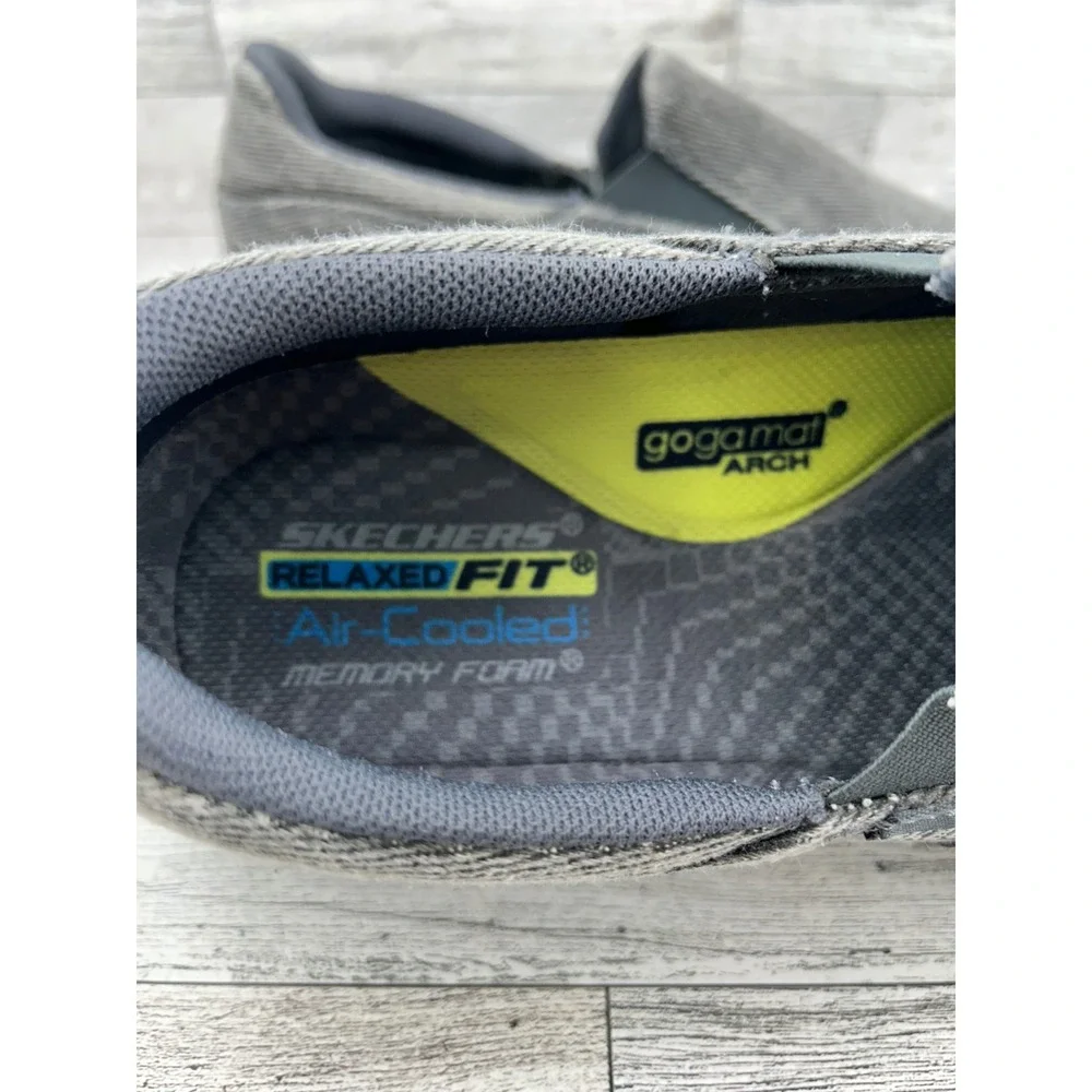 Skechers Relaxed Fit Air Cooled Memory Foam Slip On Shoes Men's Size 12 Charcoal